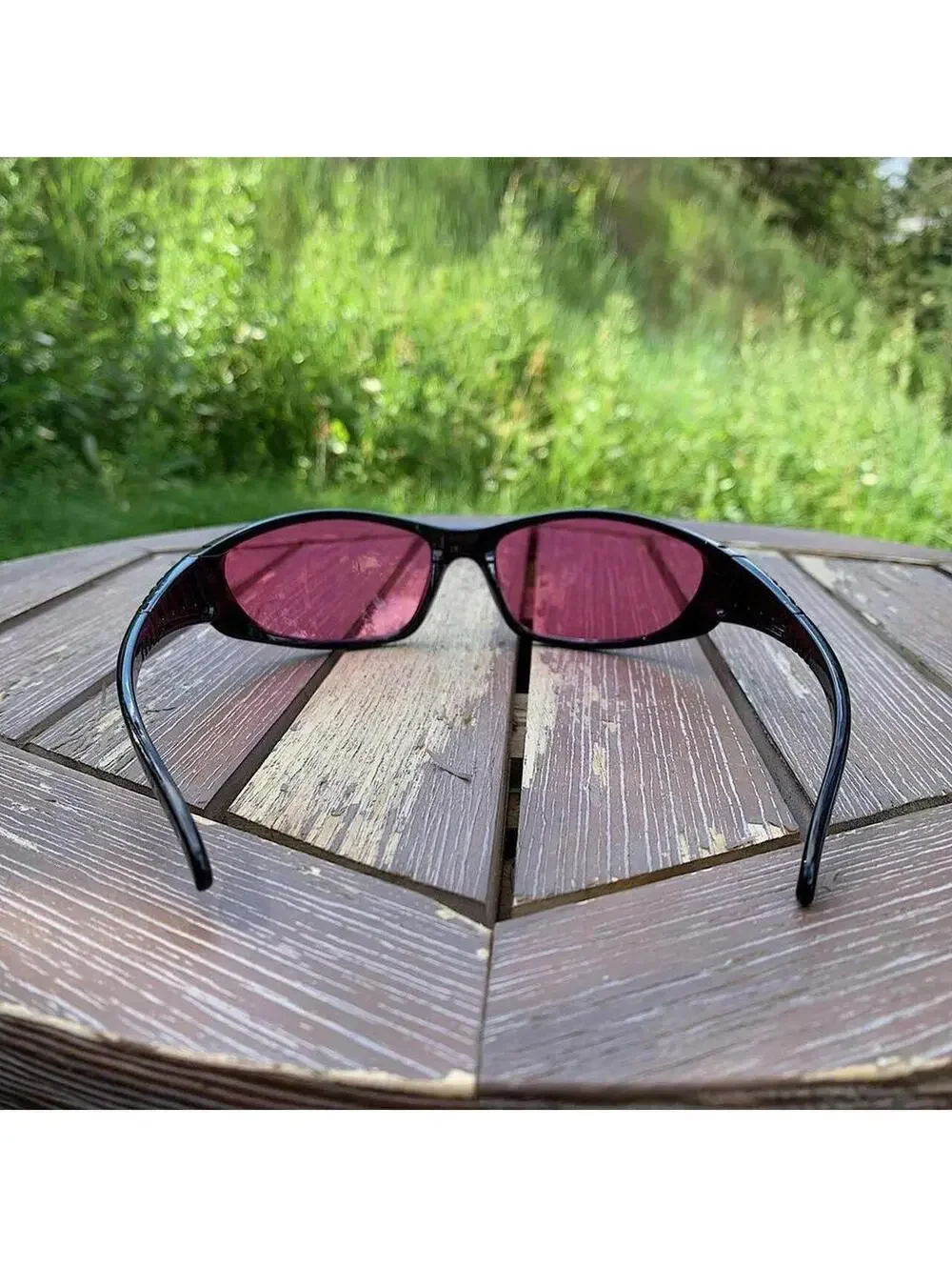Cyber Grunge y2k 2000s Black Vented Sport futuristic style surfer raspberry